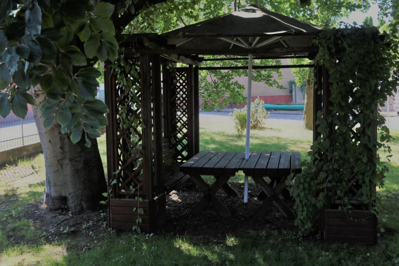Spreewaldhotel Garni Raddusch Vetschau/Spreewald Extérieur photo